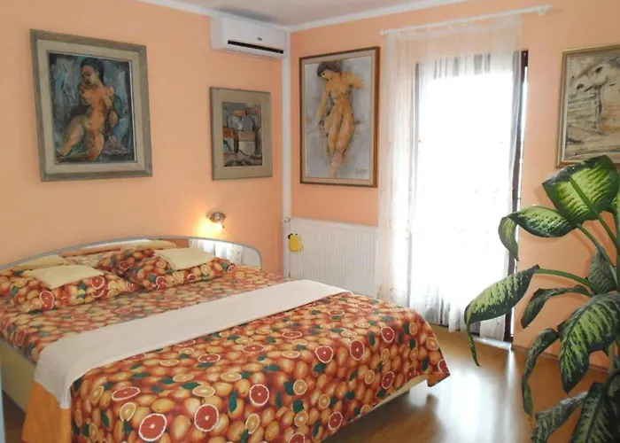 Charming Kestenovi Dvori- 1 Bedroom A4 Apartamento *