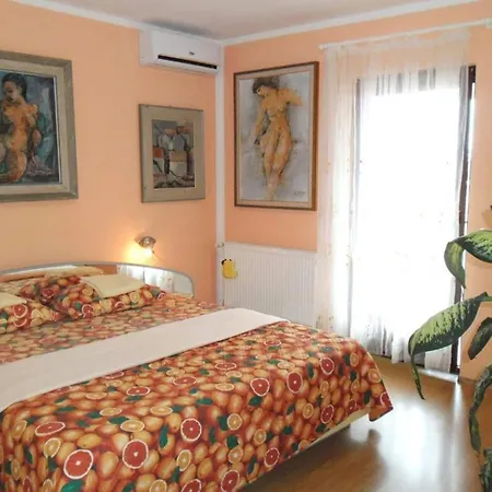 Charming Kestenovi Dvori- 1 Bedroom A4 Appartement *